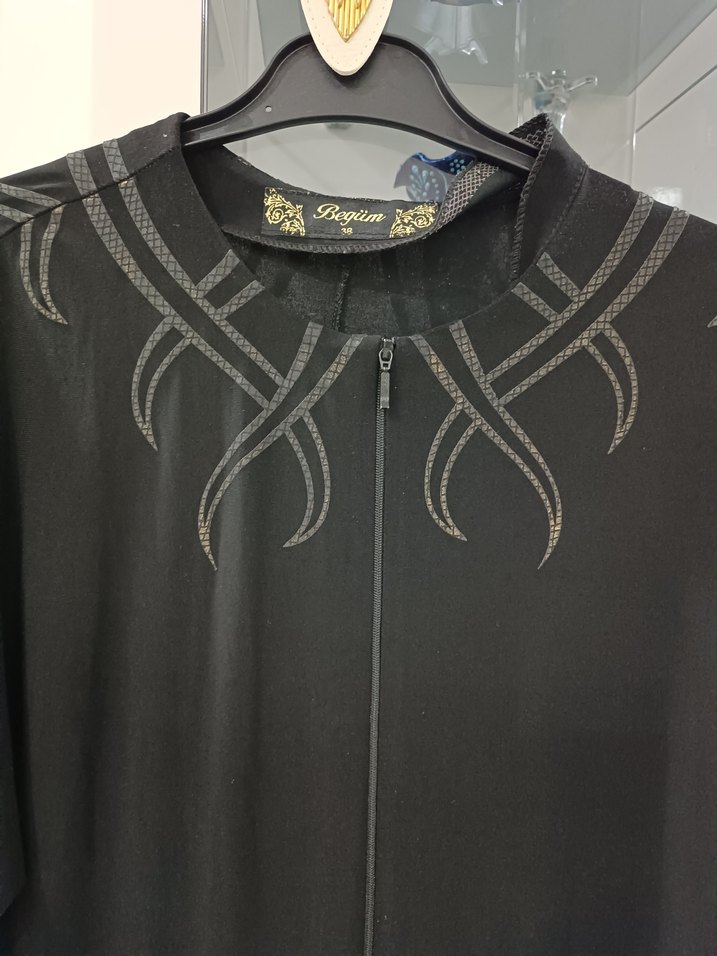 Uzun Kollu Siyah Gotik Kadın Elbisesi - Görsel 2