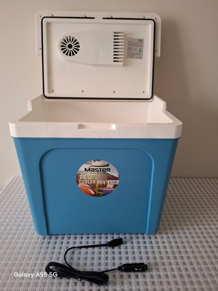 25 Litrei oto Soğutucu termos - Görsel 2