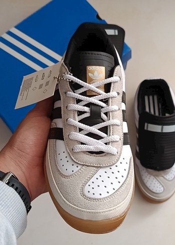 Adidas gazelle