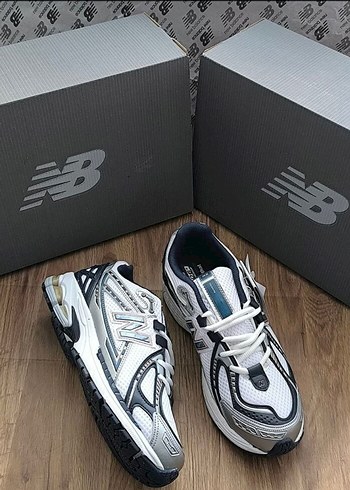 New Balance 40