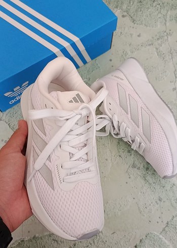 39 Beden beyaz Renk Adidas Adizero