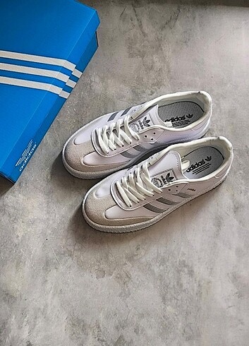 42 Beden Adidas samba
