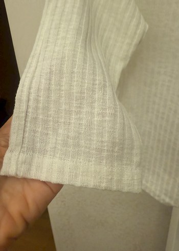 Önü Bağlamalı Beyaz Kadın Triko - Görsel 3