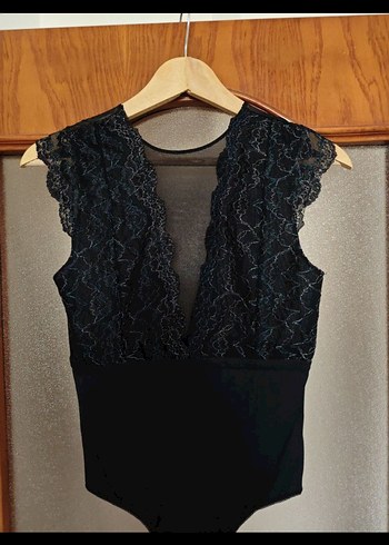 #Oysho dantelli Siyah bodysuit - Görsel 4