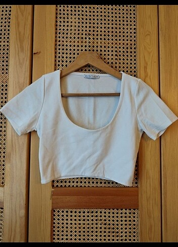 #Dilvin crop top
