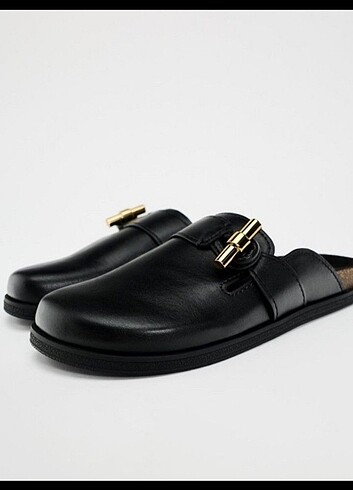 #Zara düz siyah gold aksesuarlı sabo,40