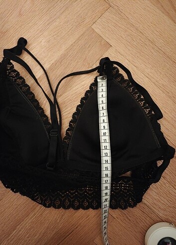 36 Beden siyah Renk #Oysho dantelli bralet????