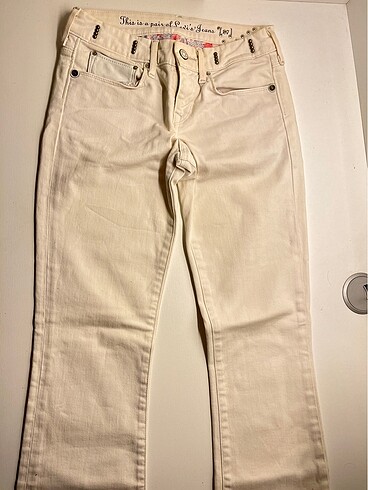 Beyaz Vintage Levis Jean