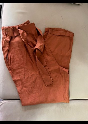 Kemerli Keten Kadın Pantolon