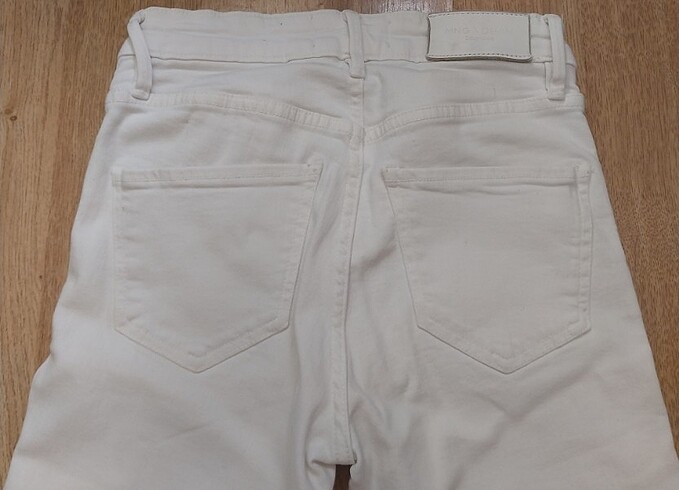 34 Beden beyaz Renk Mango jean