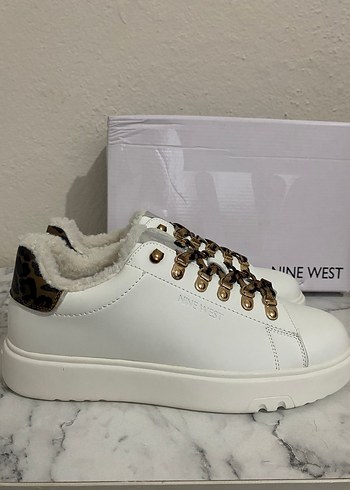 NİNE WEST İçi Tüylü Günlük Ayakkabı