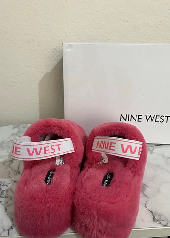 Nine West Nine West Pembe Peluş Kadın Terlik