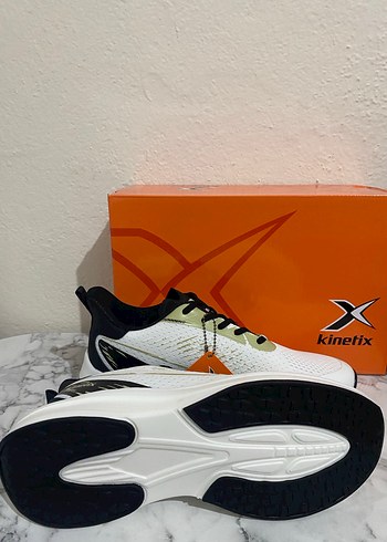 Kinetix Beyaz Erkek Spor Ayakkabı Sıfır etiketli kutulu - Görsel 3