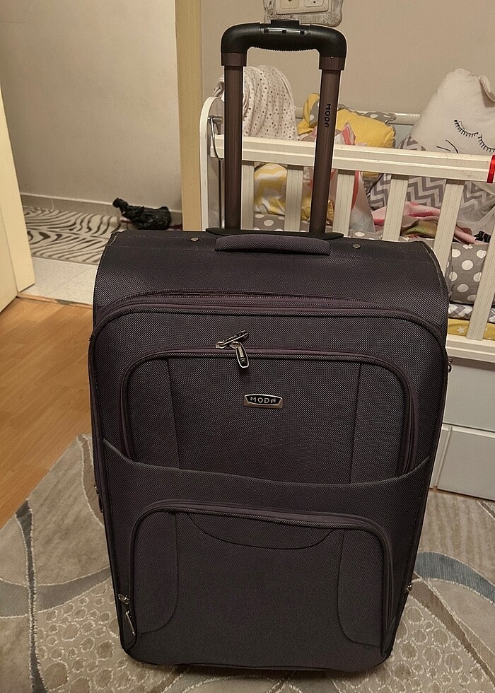 Büyük boy valiz - Görsel 2