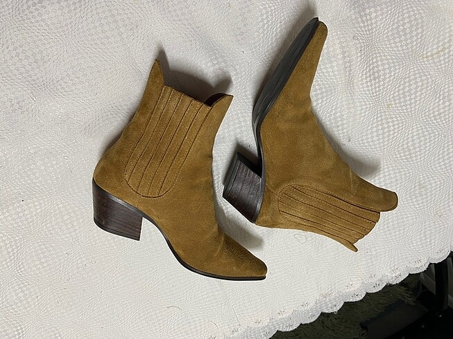 35 Beden #Zara #Bot #Taba #Süet #35