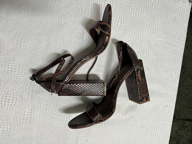 #Asos #Topuklu #Sandalet #Yılan #Derisi #Orijinal