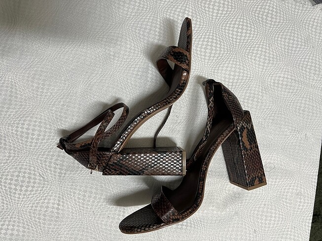 39 Beden #Asos #Topuklu #Sandalet #Yılan #Derisi #Orijinal