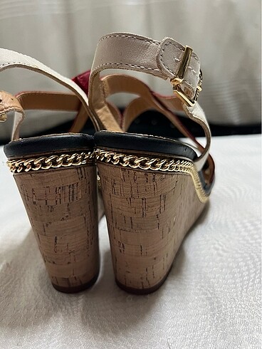 37 Beden çeşitli Renk #Tommy #Hilfiger #Topuklu #Sandalet #Ayakkabı #Deri