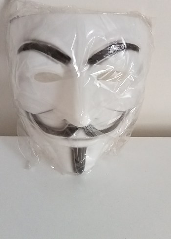 Beyaz Guy Fawkes Maskesi - Görsel 3