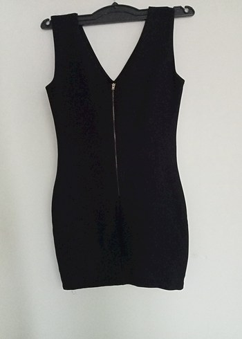 Siyah V Yaka Elbise - Görsel 6