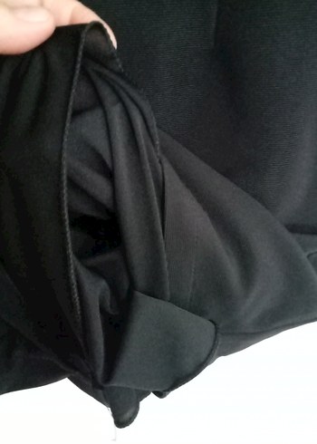 Siyah V Yaka Elbise - Görsel 4