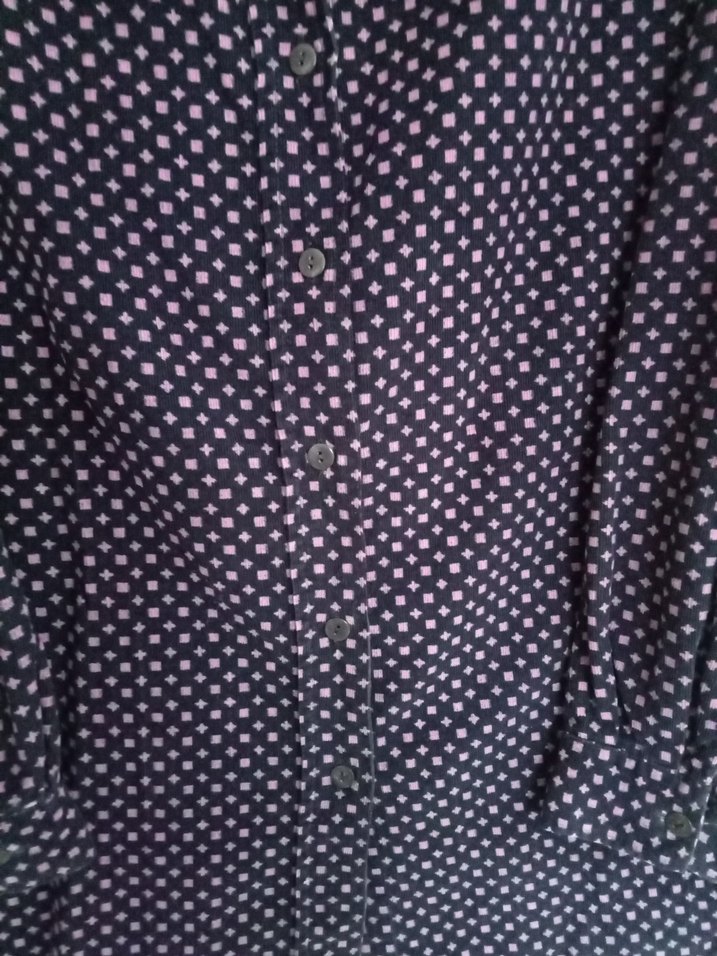 Uzun Kollu Mor Düğmeli Kadın Gömlek - Görsel 3