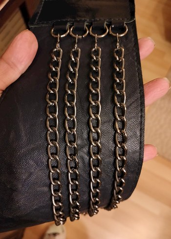 zincir detaylı kalın kemer - Görsel 5