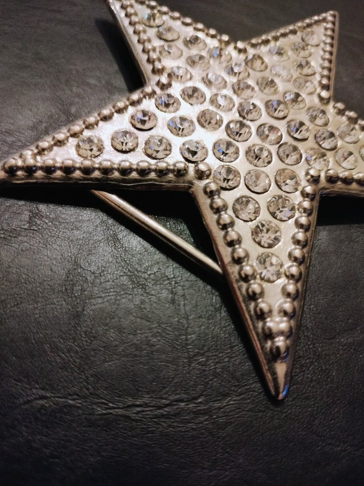 Parlak Taşlı Yıldız şeklinde kemer tokası - Görsel 2