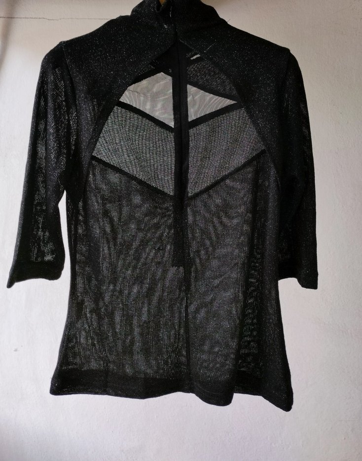 simli siyah transparan detaylı bluz - Görsel 5