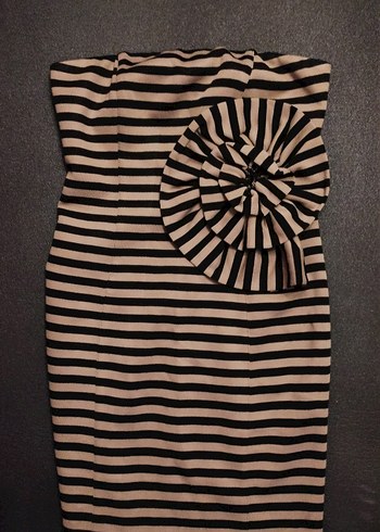 BSB çizgili straplez kalem elbise. - Görsel 3