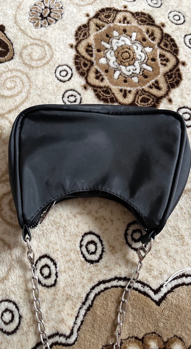 Zincir Detaylı Siyah Prada Deri Çanta - Görsel 3