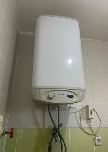 Beyaz Duvara Monte Su Isıtıcı - Görsel 3