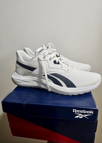 Reebok 42