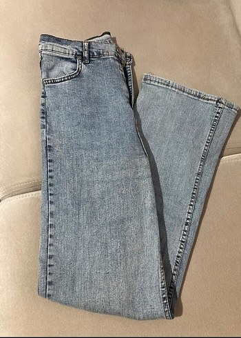 28 Beden Rahat Kesim Mavi Denim Pantolon