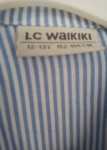 Düğmeli Mavi Çizgili Gömlek - Görsel 3