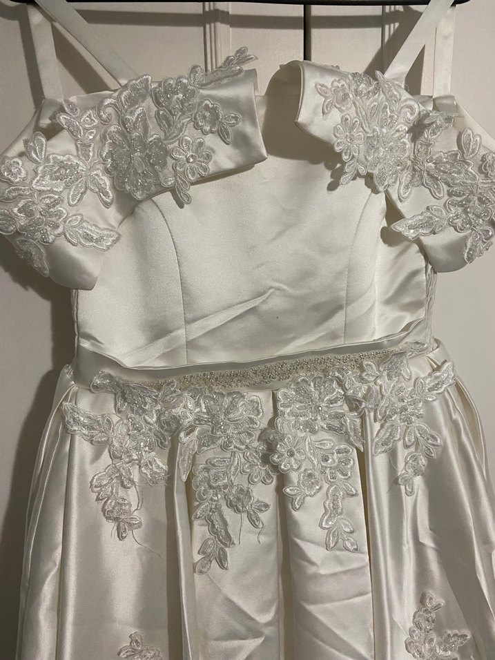 Kısa Kollu A Kesim Beyaz Gelinlik - Görsel 3