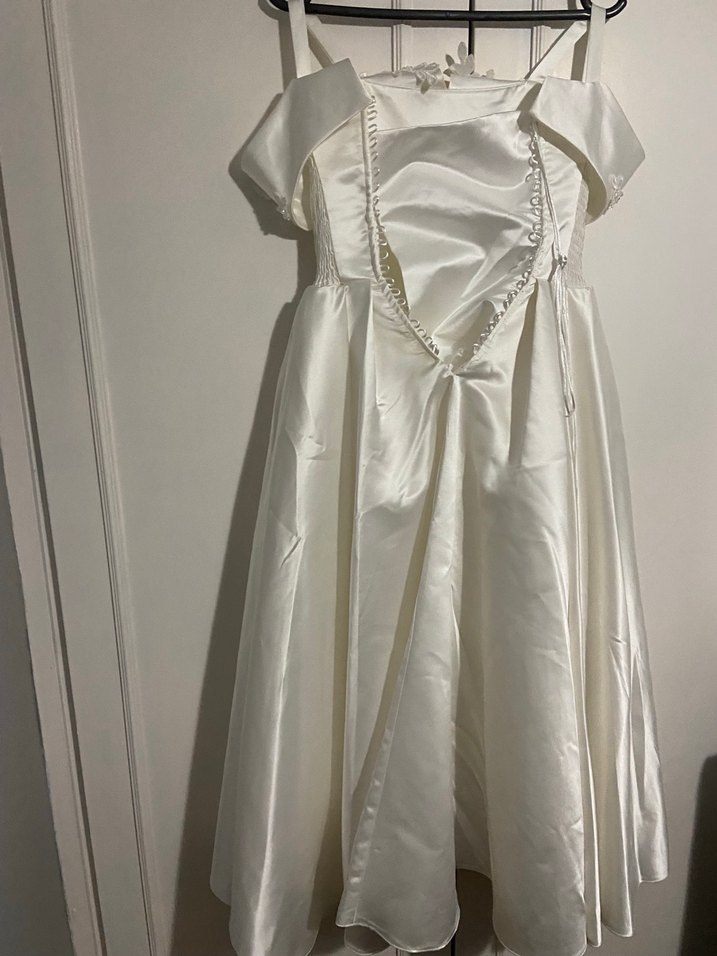 Kısa Kollu A Kesim Beyaz Gelinlik - Görsel 4