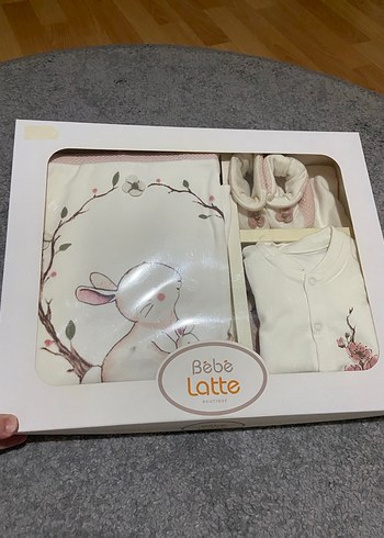 Bebek Kız Uzun Kollu Dantel Detaylı Takım - Görsel 3