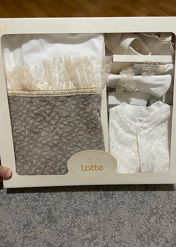 Nakışlı Keten Gri ve Beyaz Bebek Hastane Çıkışı - Görsel 4