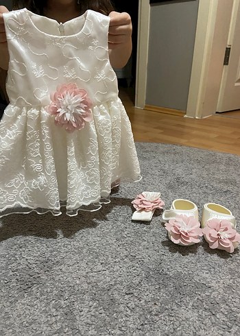 Kız Çocuk Beyaz Dantel İşlemeli Elbise - Görsel 2