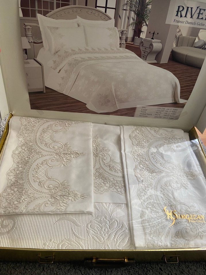 Fransız Dantelli Nevresim Takımı - Görsel 2