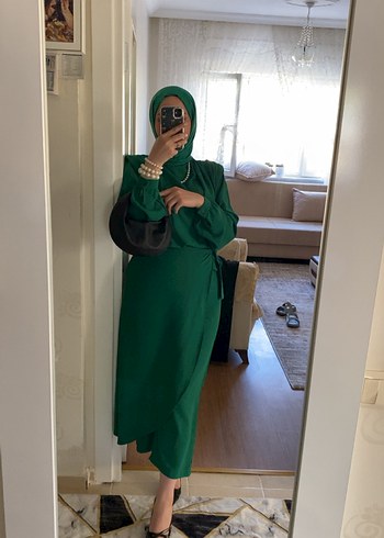 Uzun Kollu Yeşil Salaş Elbise