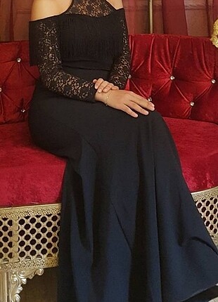 Siyah Gece Elbisesi