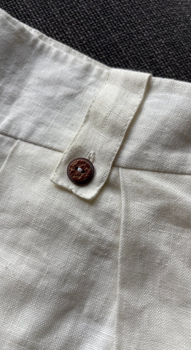 Beyaz Nakışlı Keten Pilili Midi Etek - Görsel 3