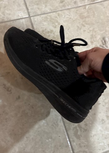 Siyah Skechers Hafızalı Tabanlı Kadın Spor Ayakkabı - Görsel 2