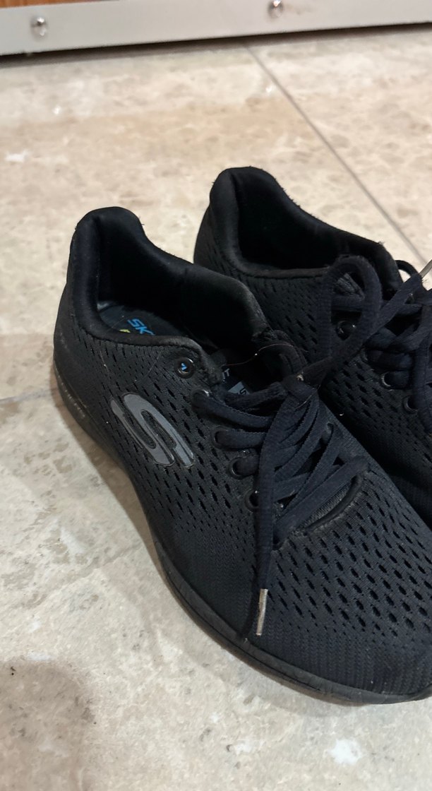 Siyah Skechers Hafızalı Tabanlı Kadın Spor Ayakkabı - Görsel 5