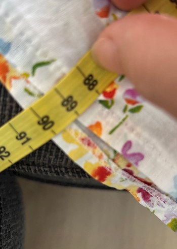 Çiçek Desenli askılı elbise - Görsel 6