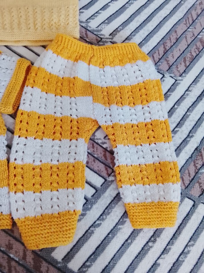 Sarı Beyaz Örgü Bebek takım - Görsel 4