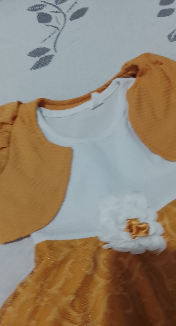 Sarı Nakışlı Kız Çocuk Elbisesi - Görsel 3