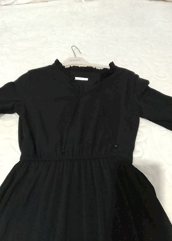 Uzun Kollu Siyah Fırfirli elbise - Görsel 4